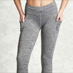 Active marled grey leggings with pockets